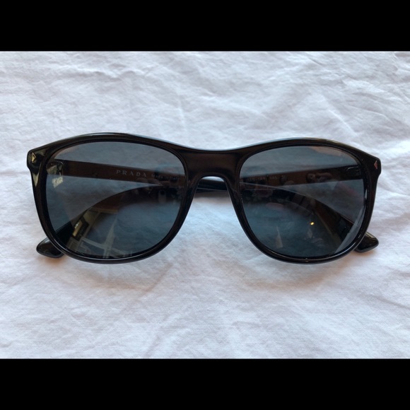 Prada Sunglasses - Picture 2 of 8